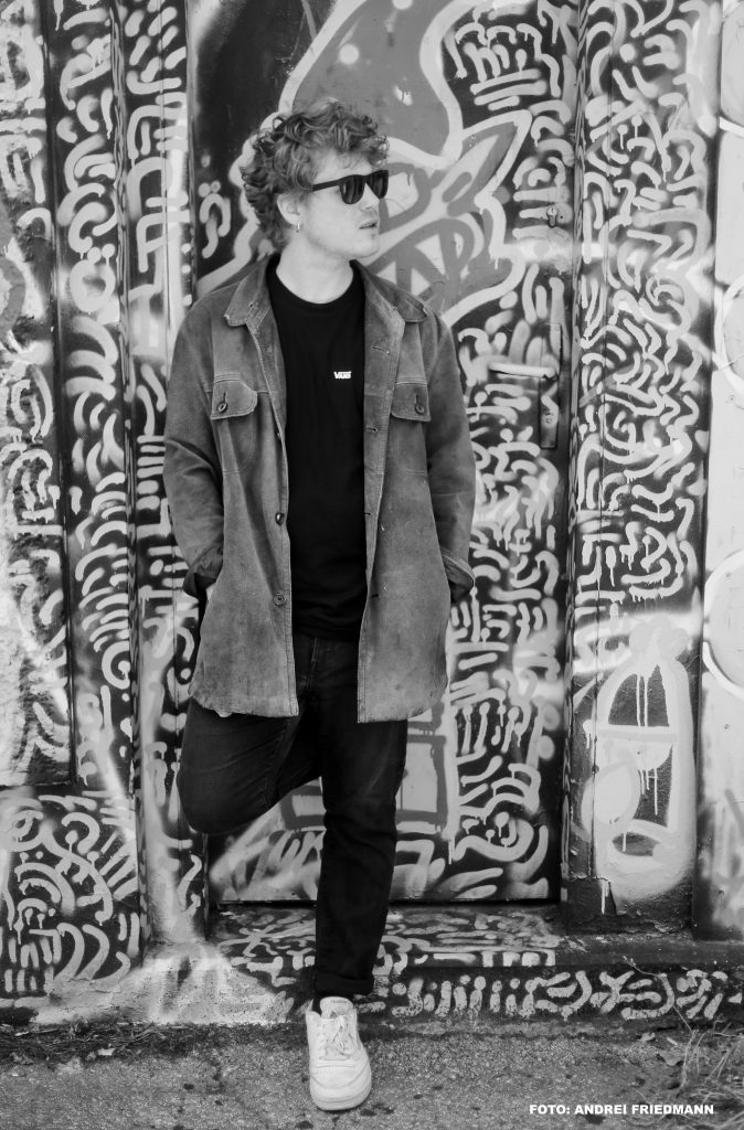 Simon Handle (Foto by: Andrei Friedmann)